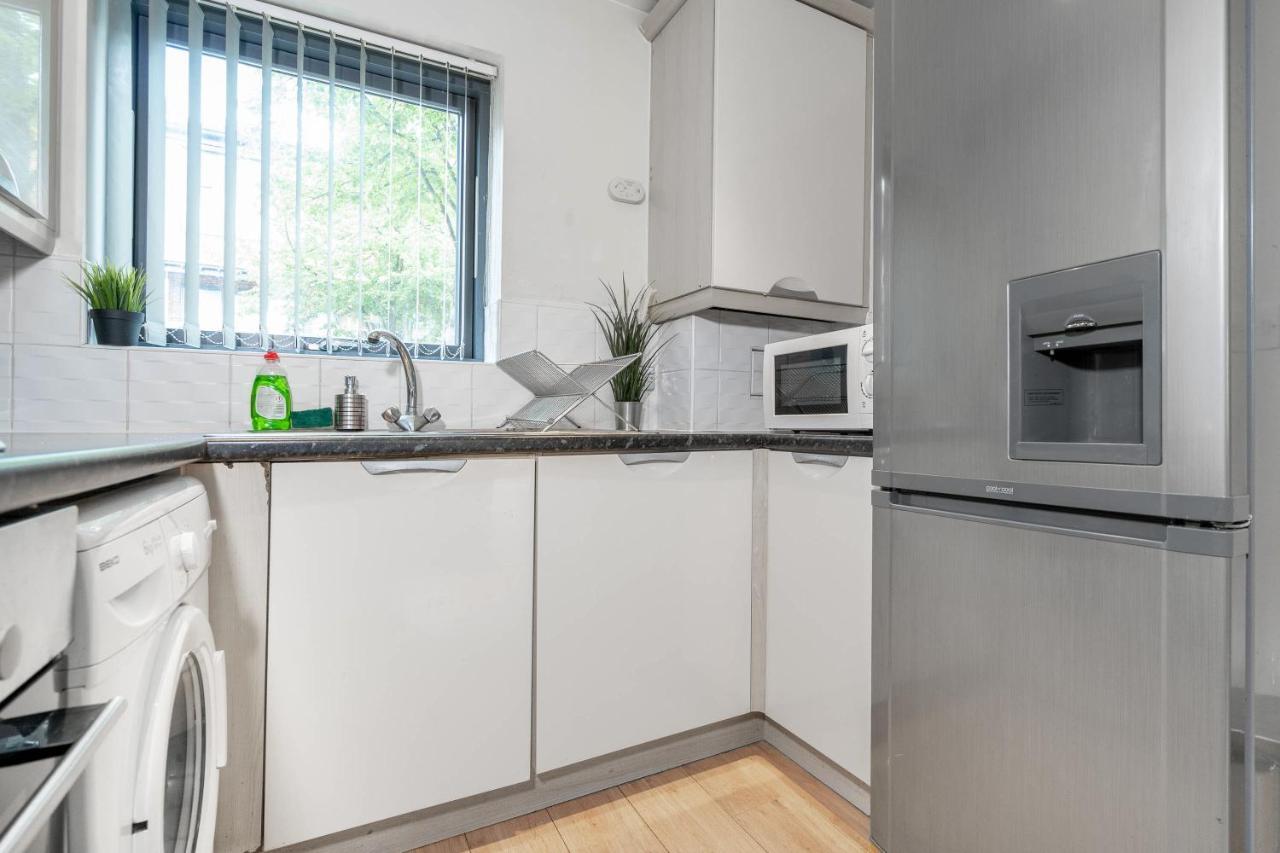 City Centre Townhouse - 3 Bedrooms - Garage - Parking - Top Rated Бірмінгем Екстер'єр фото